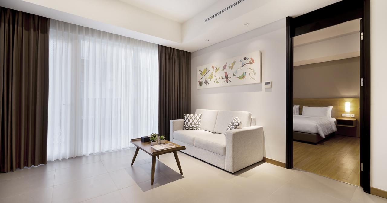 Aviary Bintaro Hotel Serpong Ngoại thất bức ảnh