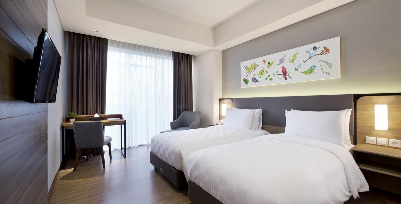 Aviary Bintaro Hotel Serpong Ngoại thất bức ảnh