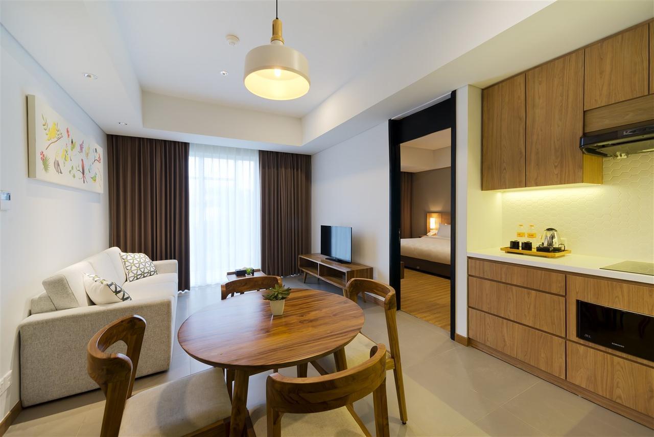 Aviary Bintaro Hotel Serpong Ngoại thất bức ảnh