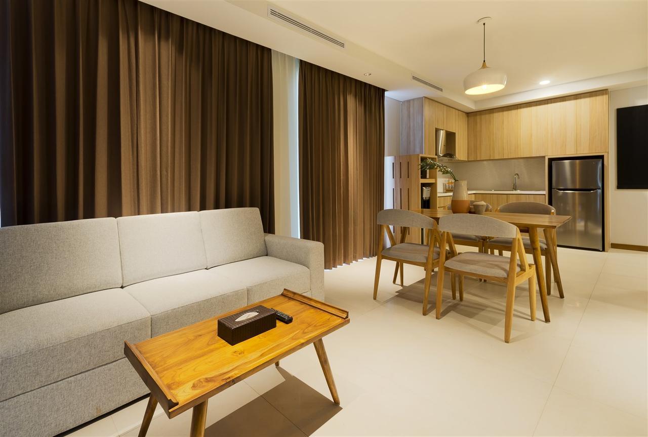 Aviary Bintaro Hotel Serpong Ngoại thất bức ảnh