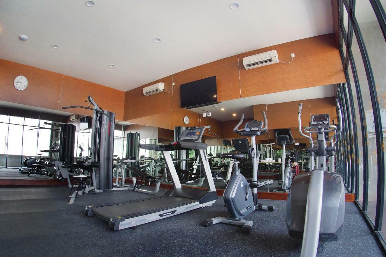 Aviary Bintaro Hotel Serpong Ngoại thất bức ảnh